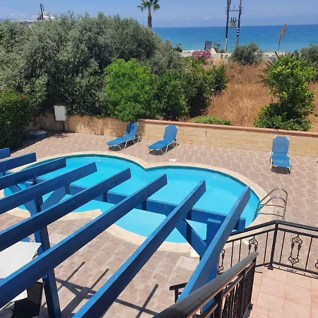 Вилла Argaka Beachfront *